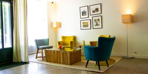 lobby